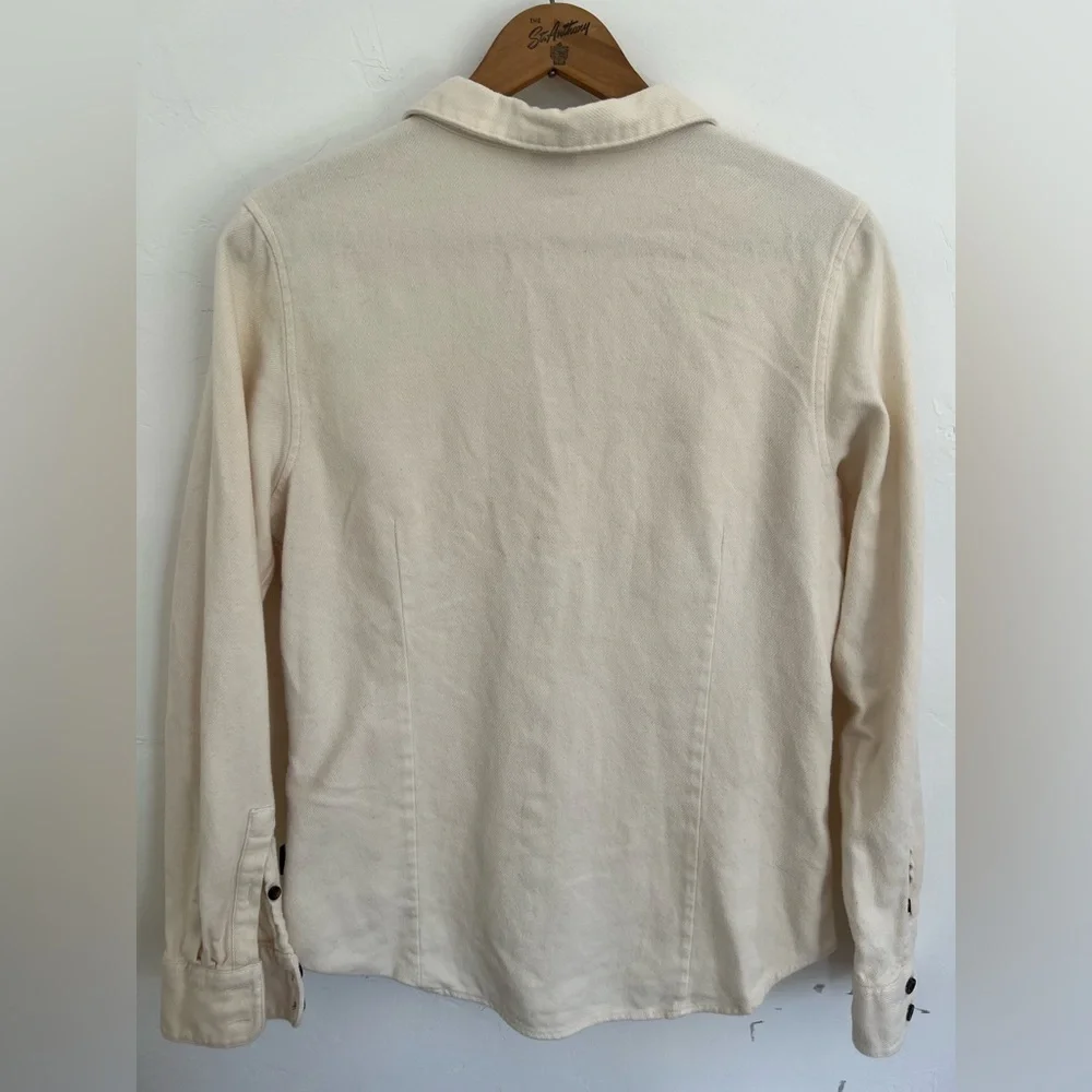 Patagonia Women’s Cream Button-Up Jacket Size Small - Picture 4 of 5